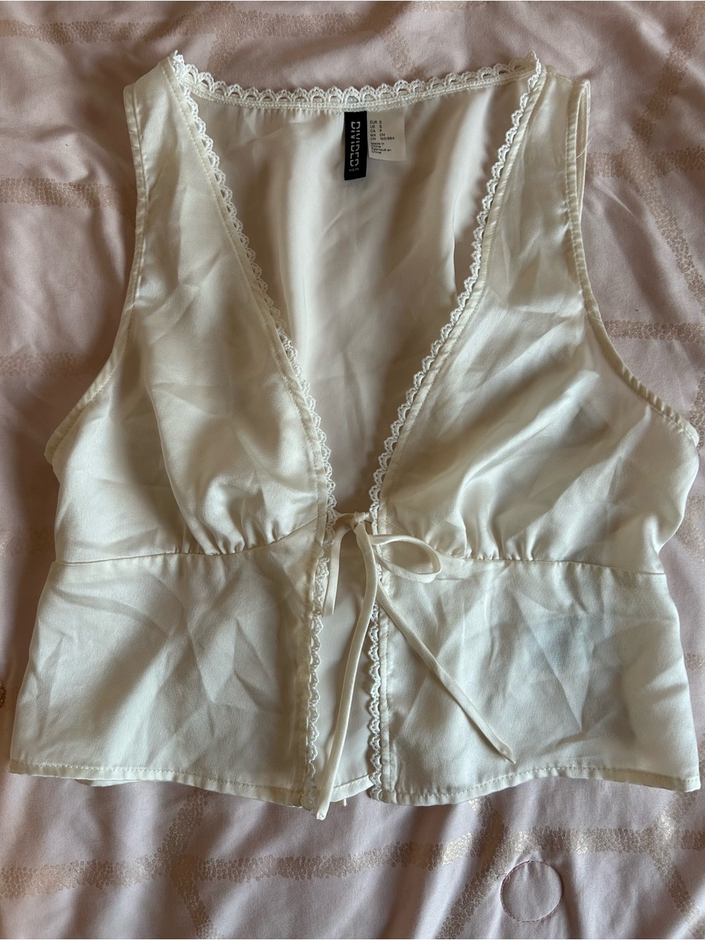 Divided Cream Lace-Trim Tie-Front Tank Top